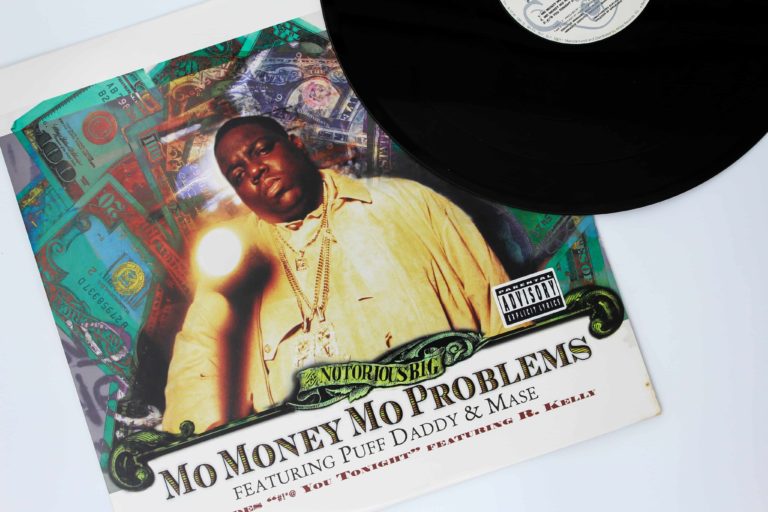Brooklyn Dispensary, Notorious B.I.G. Mural Causes Stir Brooklyn Dispensary, Notorious B.I.G. Mural Causes Stir