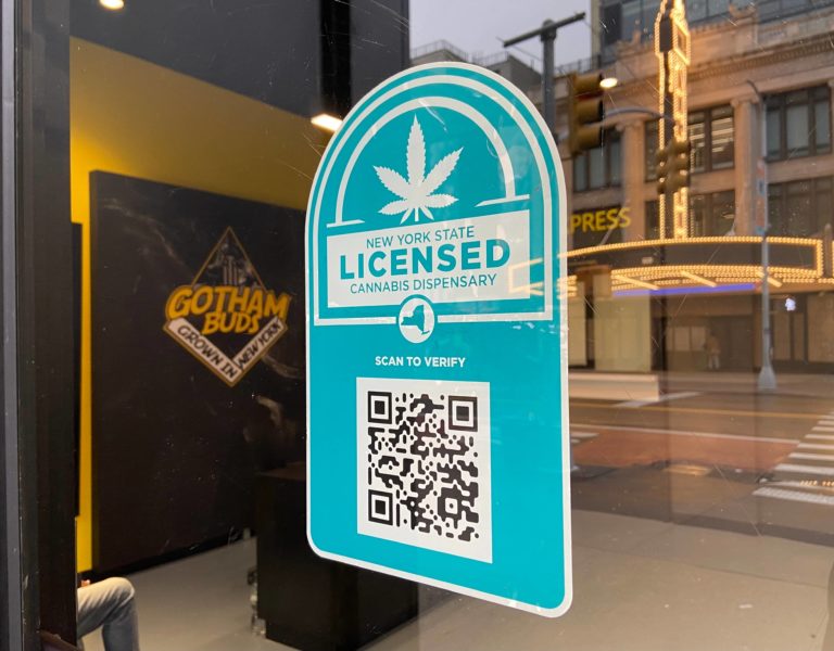 Some NY Lawmakers Say Illicit Pot Shops Must Close Before Adding Licensed Shops